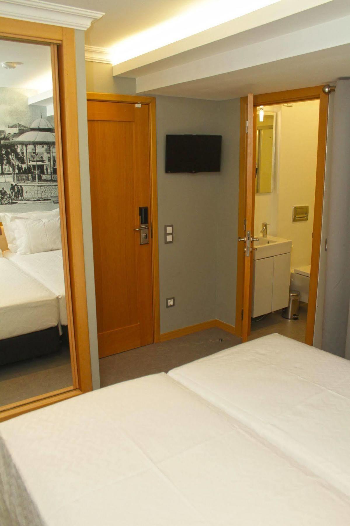Rocha Prestige - Guest House And Suites Portimão Εξωτερικό φωτογραφία